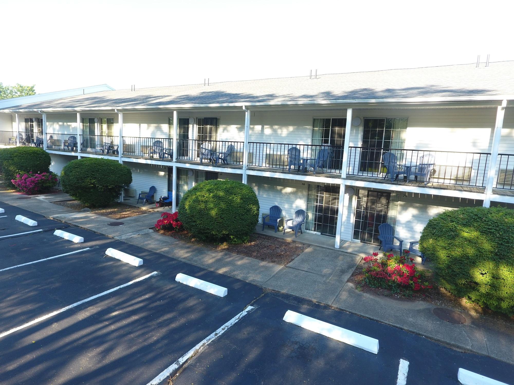 Uncommoner Hotel By Reverie Boutique Collection West Yarmouth Exterior foto